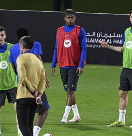 每名球員都 每名球員都